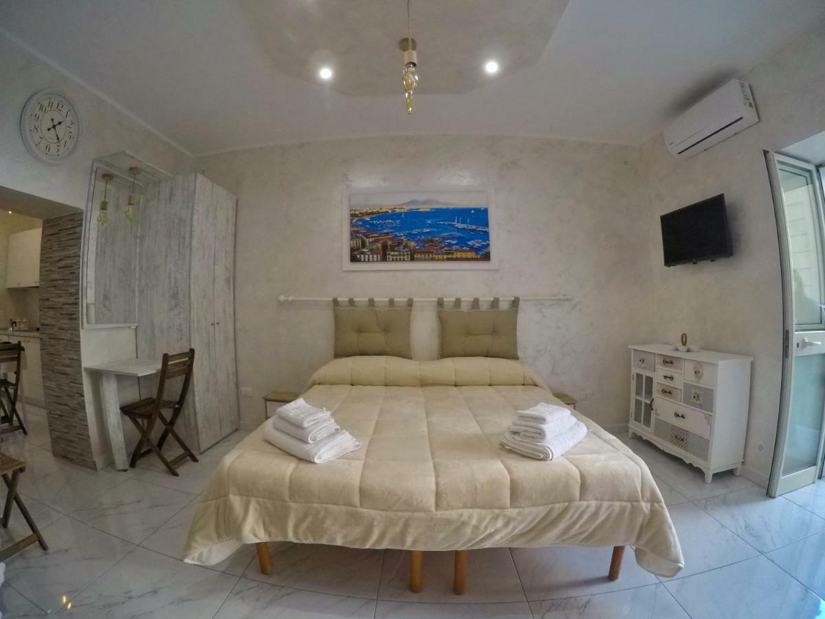 Casetta Bebbe Napoli Bagian luar foto