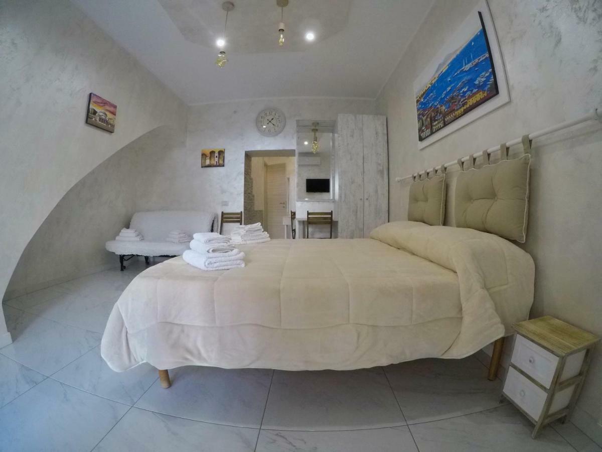 Casetta Bebbe Napoli Bagian luar foto